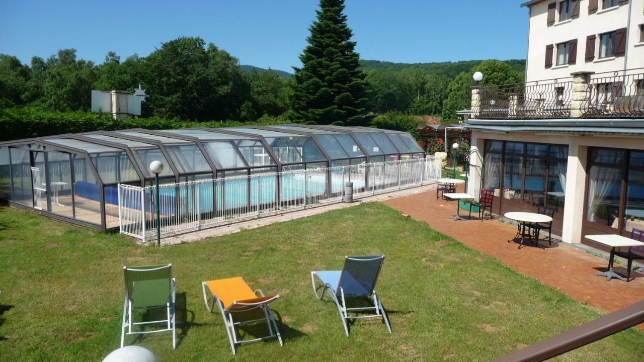 Logis La Rose Des Vents Hotel Volvic Exterior photo
